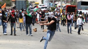 Riotous Palestinians Muslims